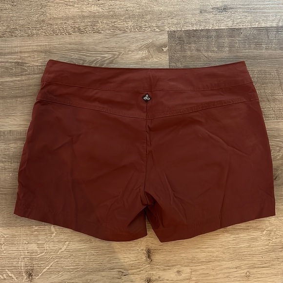 Prana shorts size small - Picture 3 of 3